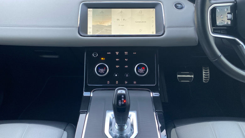 Land Rover Range Rover Evoque 1.5 P300e R-Dynamic SE 5dr Auto Hatchback